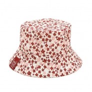 Stylowy kapelusz dla dziewczynki w piękne drobne kwiatuszki.